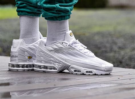 nike tn weiß on feet|Buy and Sell Nike Air Max Plus Sneakers .